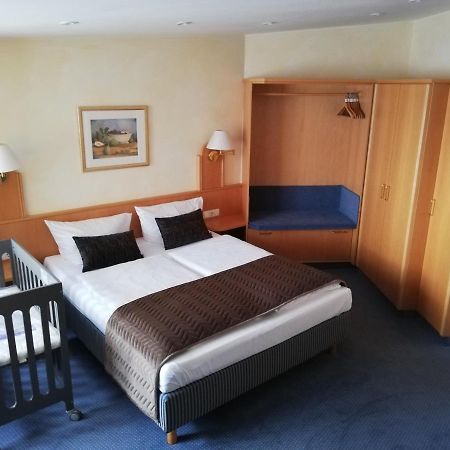 Russmann Hotel & Living Goldbach  المظهر الخارجي الصورة