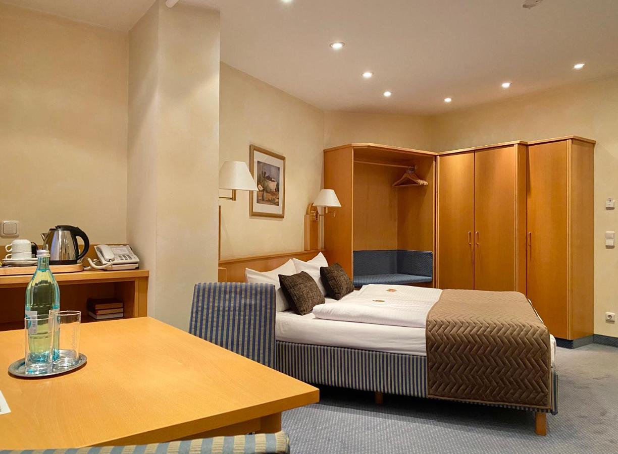 Russmann Hotel & Living Goldbach  المظهر الخارجي الصورة