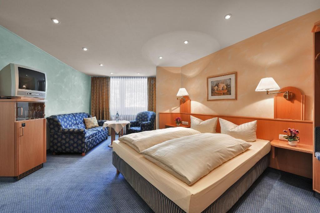 Russmann Hotel & Living Goldbach  الغرفة الصورة